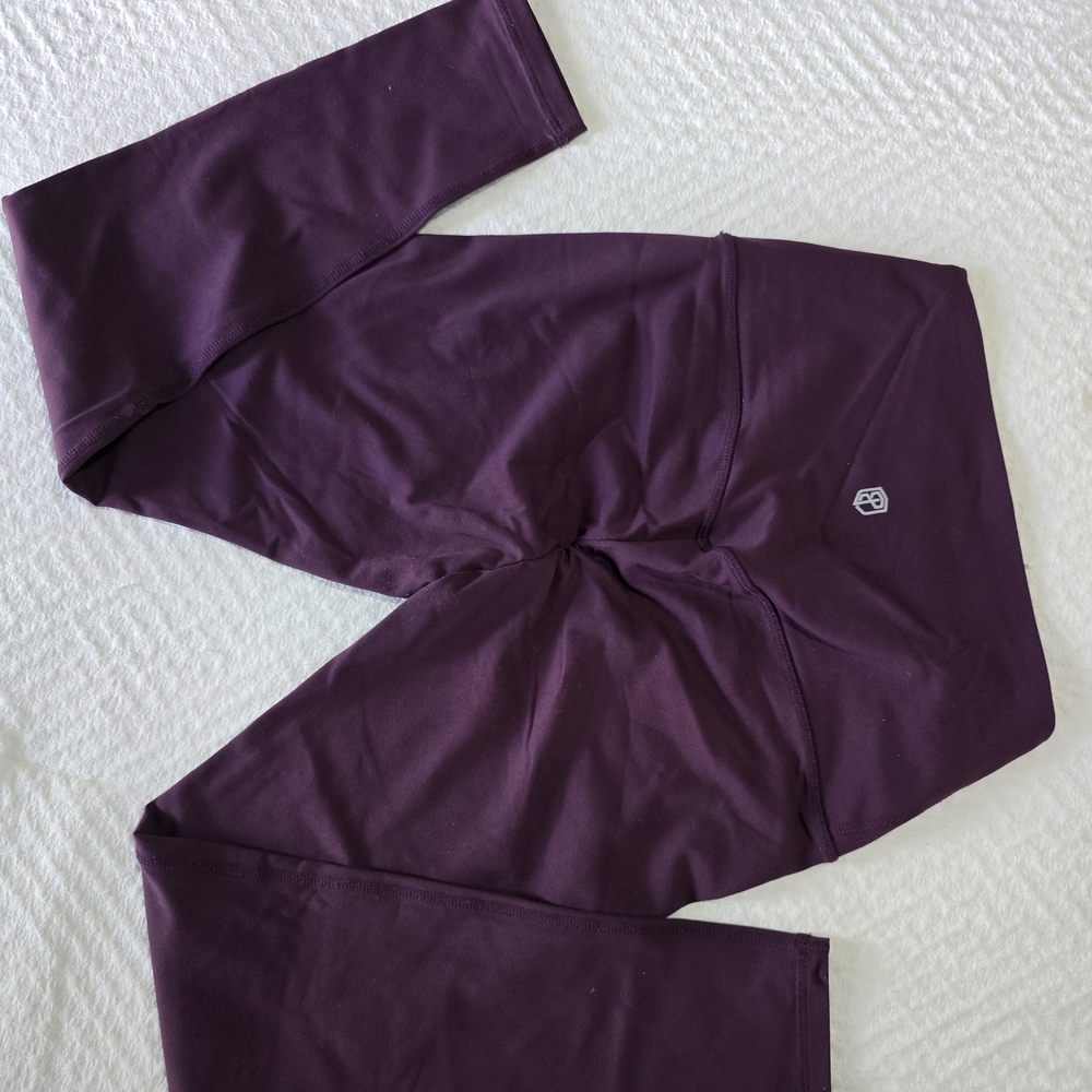 Born Primitive Plum Purple Leggings